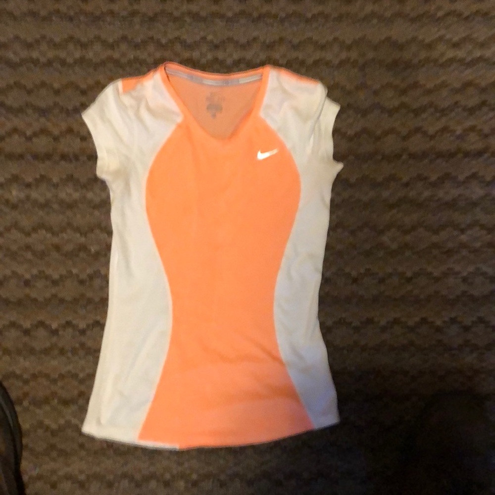 Women’s shirt
